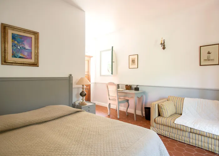 Demeure Castel & Hotell Brando