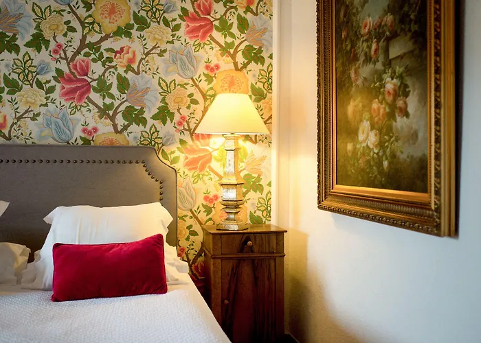Hotell Demeure Castel & 4*