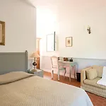 Demeure Castel & Hotel Brando