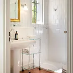 Demeure Castel & 4*