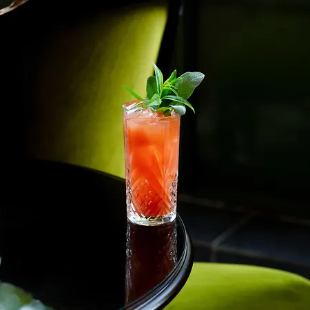 Demeure Castel & Hotell 4*