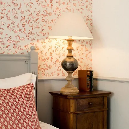 Hotell Demeure Castel & 4*