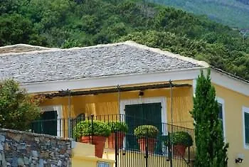 Demeure Castel & Hotell