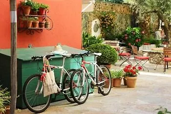 Hotel Demeure Castel & Brando