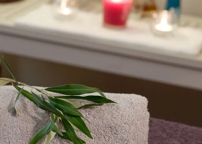 Demeure Castel & Hotel 4*